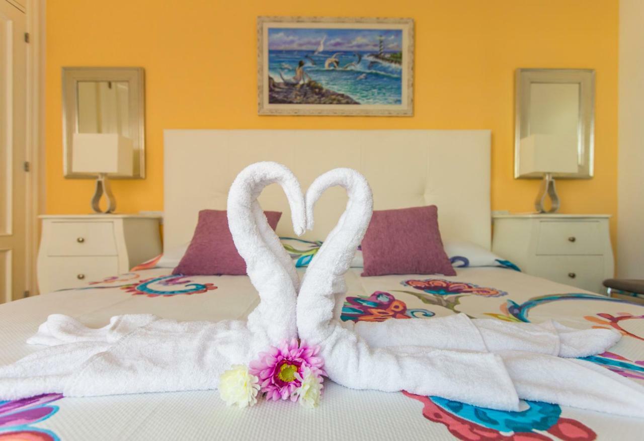 Villa Bella Lucia 3. Piscina Climatizada, Wifi, Bbq. كوراليهو المظهر الخارجي الصورة